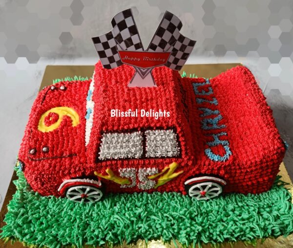 MONTGOMERY MCQUEEN CAR CAKE - Image 4